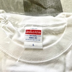 【新品】未使用 白 Tシャツ ZIMA ティーシャツ Ｌサイズ 男女の画像