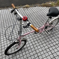 【20インチ折りたたみ】6段変速、泥除け付き❗️前タイヤ、変速、ブレーキワイヤー新品交換済み❗️若林自転車　膳所店　SALE中❗️の画像