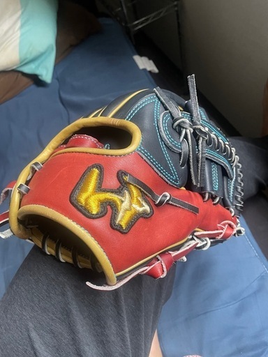 お気軽にお声がけください！ワールドペガサス硬式内野グローブ