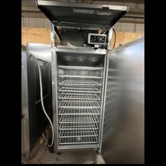 ダイワ　233LF急速冷凍庫　動力3相200V 50/60Hz 2013年　ー40℃まで　棚板11枚付きの画像
