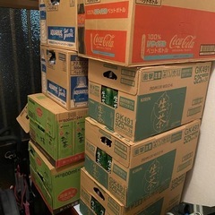 ペットボトル　600ml  おーいお茶の画像