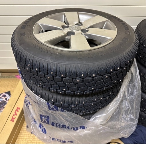 ⭐︎14インチ⭐︎スパイクタイヤホイールセット