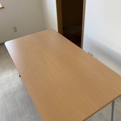 コクヨテーブル　CRESイス4脚セットの画像