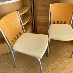 コクヨテーブル　CRESイス4脚セットの画像