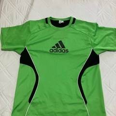 （受け渡し予定者決まりました）アディダスのドライＴシャツ