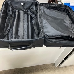 ☆値下げ☆O2410-779 umbro キャリーケース キズ・汚れあり ※容量不明の画像