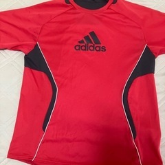 （受け渡し予定者決まりました）アディダスのドライＴシャツ