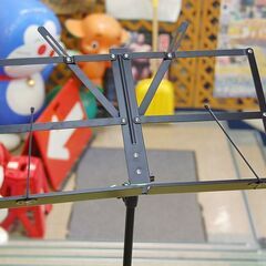 折りたたみ 譜面台 収納袋付き 譜面スタンド 楽譜スタンド コンパクト 持ち運び 札幌市 清田区 平岡の画像