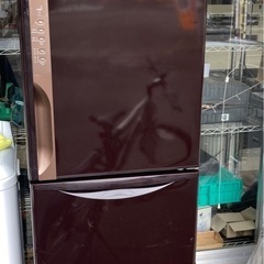 値下げ❗️45.800→43.800 3ドア冷蔵庫 日立 315ℓ R-K320HV リサイクル