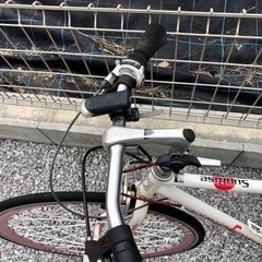 自転車　ロードバイク  クロスバイクの画像