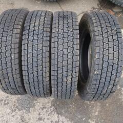 145R12  6PR LT  軽トラ軽バンスタッドレス4本セット