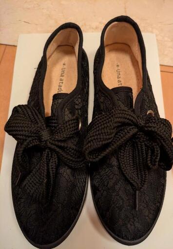 新品 ぺたんこ靴 黒レース