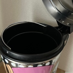 ペダル式ゴミ箱ワンピースONE PIECEチョッパーキャラクターの画像