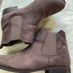 ショートブーツ　未使用　ブラウン　