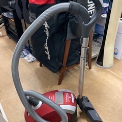 Miele ミーレ　紙パック式掃除機　S4580  リサイクルシ...