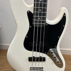 ベース　F324の画像
