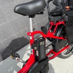 大阪府　子供乗せ　ブリヂストン 電動アシスト自転車 赤 チャイルドシート付き ブリヂストンの子乗せ電動アシスト自転車ビッケ ポーラーeが入荷
