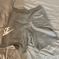 【取引者決定】NIKE 短パンの画像