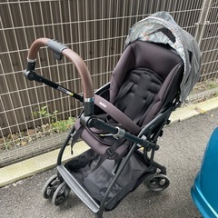 アップリカ　ルンルンコンパクト