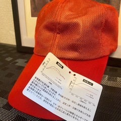 赤 UVカット キャップ【タグ付き未使用】の画像