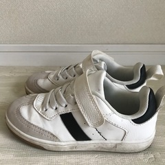 【H&M】キッズ用スニーカー マジックテープ　ホワイト　 17.5cmの画像