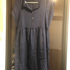 青いワンピース