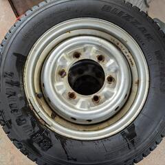 2022年製造トラック向け冬タイヤホイールセット　205/65R15 107/105Lの画像
