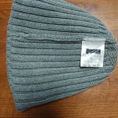 【引越のため3月20日まで】BEAMS 子供用　ニット帽の画像