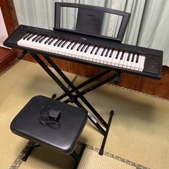 値下げしました！ヤマハ　YAMAHA 電子キーボード　NP-11  3点セット！　ピアノ