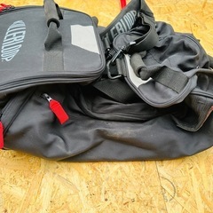 スノーボードバッグ 大きめ 伸縮取手 黒キャリー付きの画像