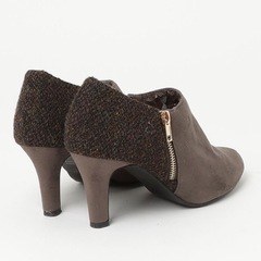 ショートブーツ
の画像