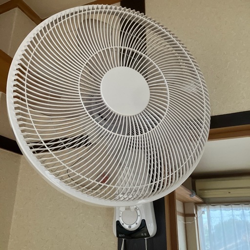 壁かけ扇風機2代　引越し処分