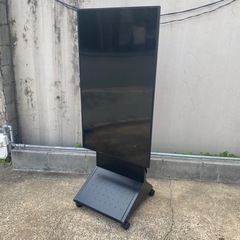 三菱　ディスプレイとスタンド　　　