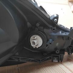 Honda ホンダ フィット GE6 GE7 後期 左 HID ヘッドライト 純正 STANLEY P9604の画像