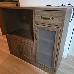 キッチン収納棚