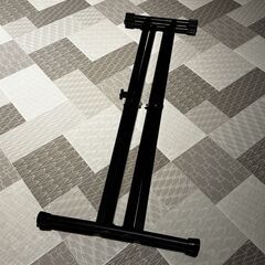 X型折りたたみキーボードスタンド 電子ピアノスタンドの画像