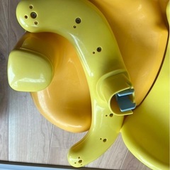 お風呂用の赤ちゃんのお座りグッズの画像