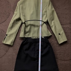 9号　スーツの画像