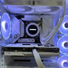 【美品・使用3回のみ】STORM ゲーミングPC 鏡界2の画像