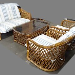 【￥5500-】 籐のダイニングセット テーブル/1人掛け椅子×2/2人掛け椅子の画像