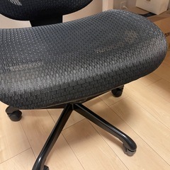 オフィスチェア
の画像