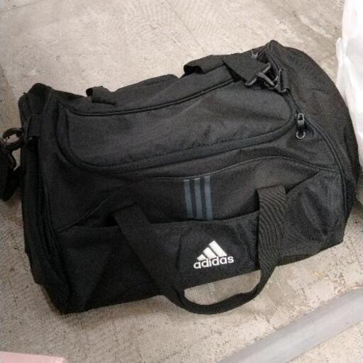 1029-347 adidas ボストンバッグ