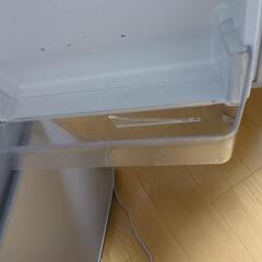 【値下げ】三菱冷蔵庫146L　2019年製の画像