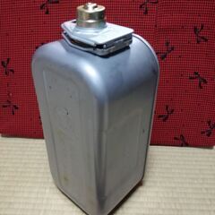 ●●コロナ　石油ファンフィーター専用灯油タンク 6.5L（よごれま栓）１個　中古　送料が高いので取りに来れる方限定の画像