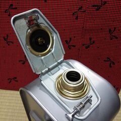 ●●コロナ　石油ファンフィーター専用灯油タンク 6.5L（よごれま栓）１個　中古　送料が高いので取りに来れる方限定の画像