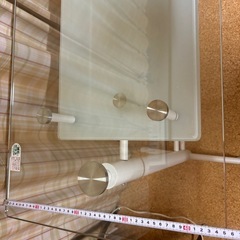 ガラステーブルの画像