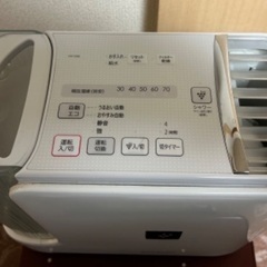 加湿器　加湿機　取扱説明書付　SHARP製　（空焚き防止機能　・　イオンシャワー機能付・タイマー機能付）の画像