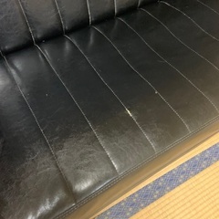 値下げしました。3人掛けソファ　の画像