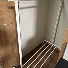 ハンガーラック