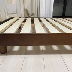 【差し上げます】シングル用ベッドフレーム（高さ調節可能）